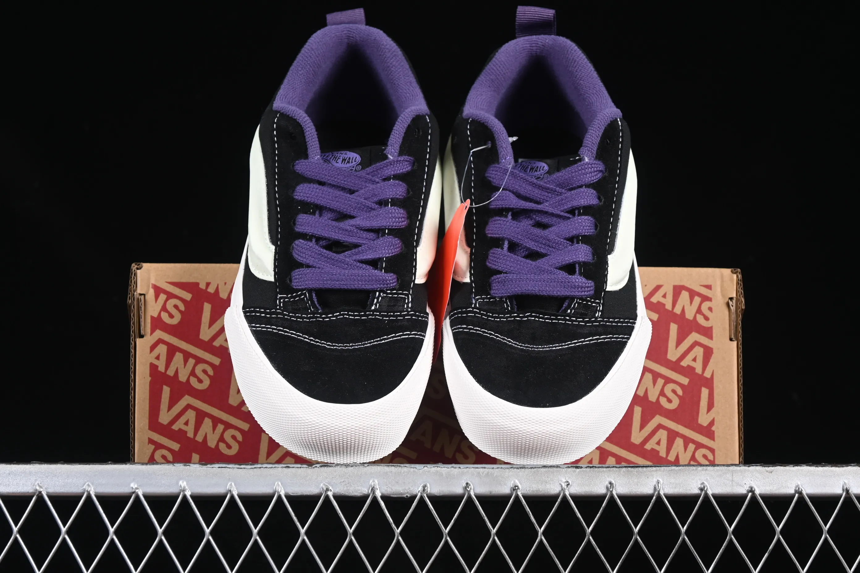 All categories Vans Vans series Vans Low Vans low-top Vans Knu Skool Vans low-top retro casual fat bread shoes VN000D6CB5P